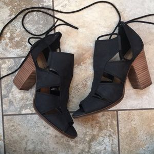 Lucky Brand Black Sandal/Heel